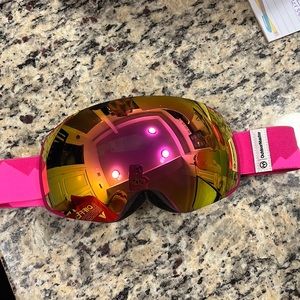 SKI GOGGLES ⛷